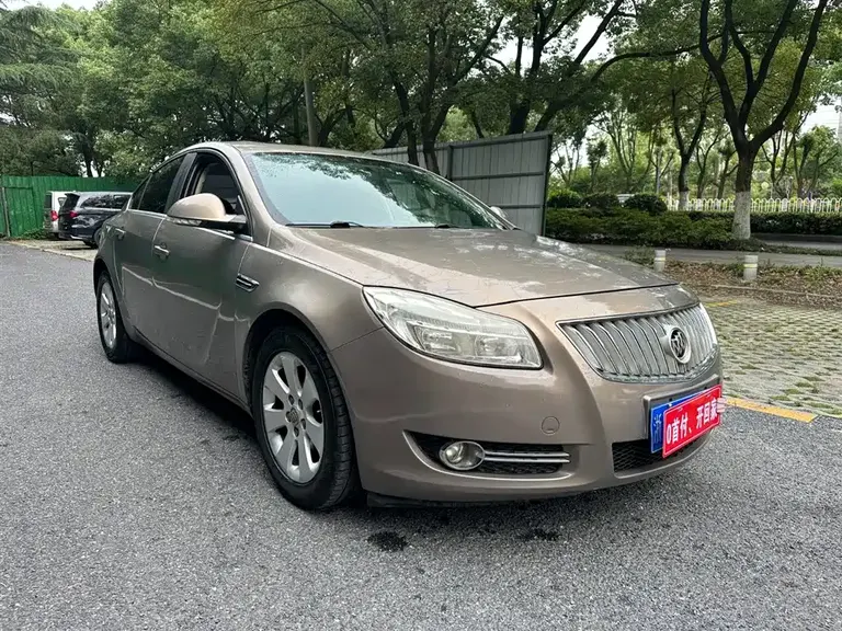Buick Regal 2.0 L Comfort