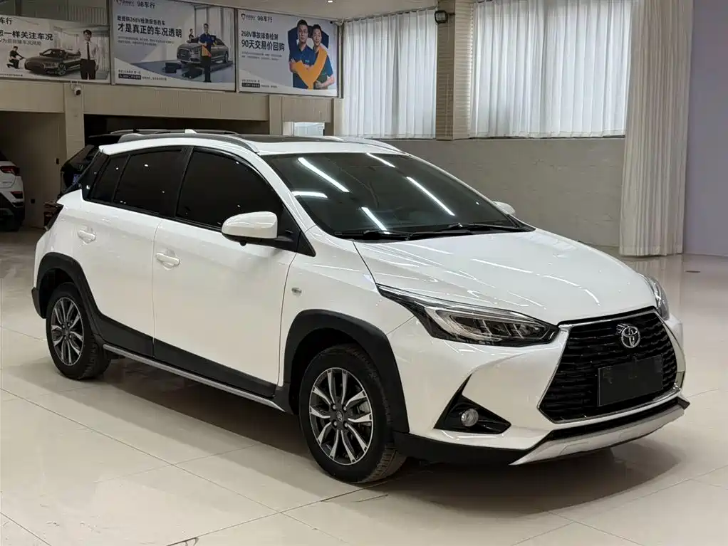 YARiS L Zhixuan Zhixuan X 1.5 L CVT Distinguished