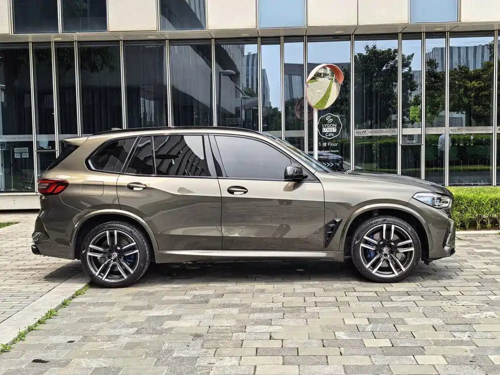 BMW X5 M