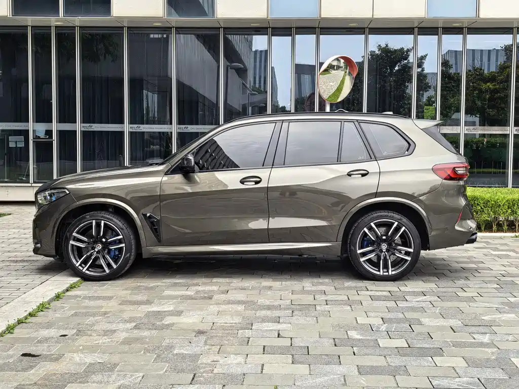 BMW X5 M