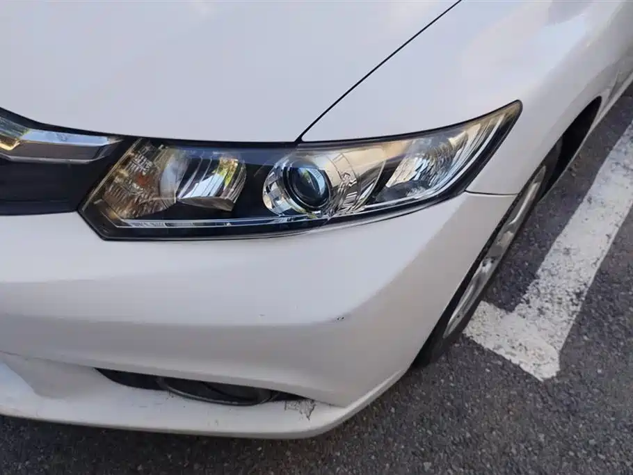 Civic 10 th Anniversary Commemorative 1.8 L Auto Comfort