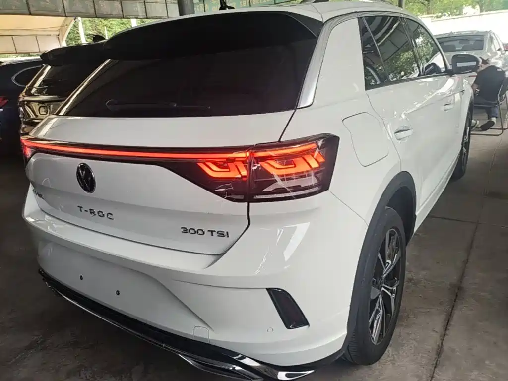 T-ROC 300 TSI DSG 2 WD Starlight