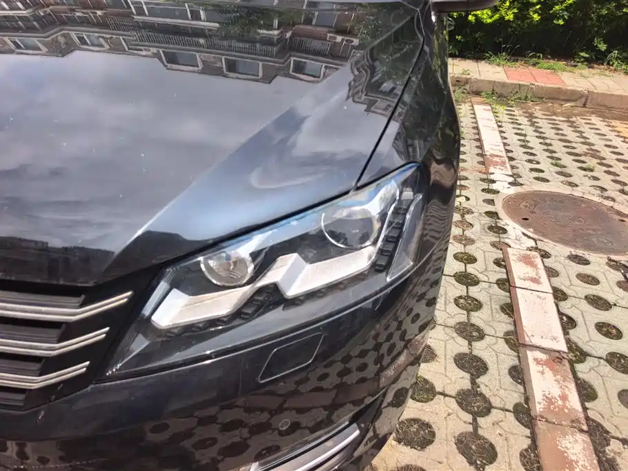 Passat 1.8 TSI DSG Royal