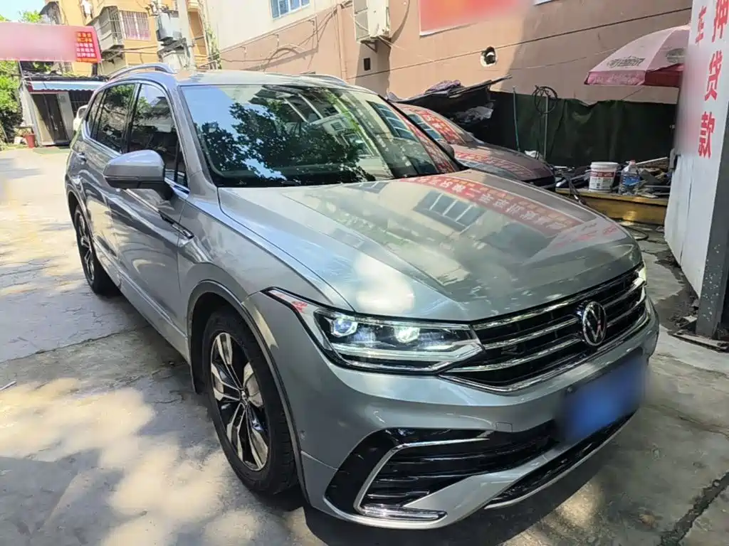 Tiguan L 330 TSI Auto 2 WD R-Line Premium