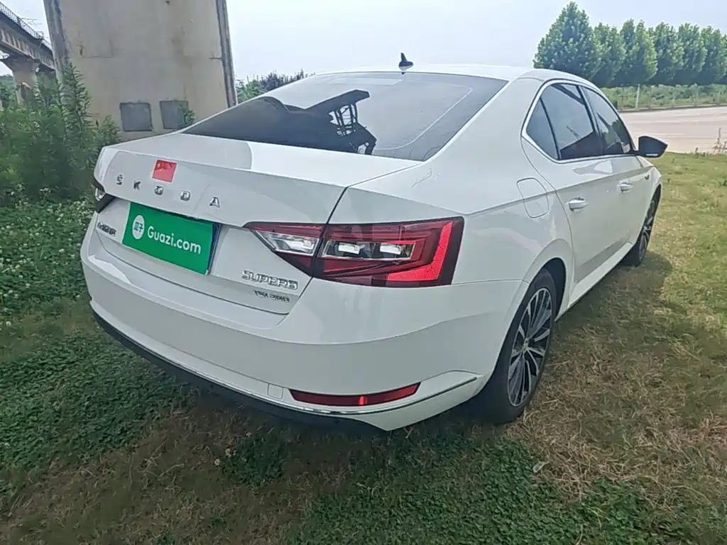 Superb 速派 2018款 TSI280 DSG舒适版 国VI