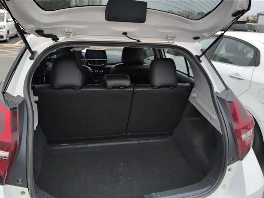 Vios FS 1.5 L CVT Sharp Speed