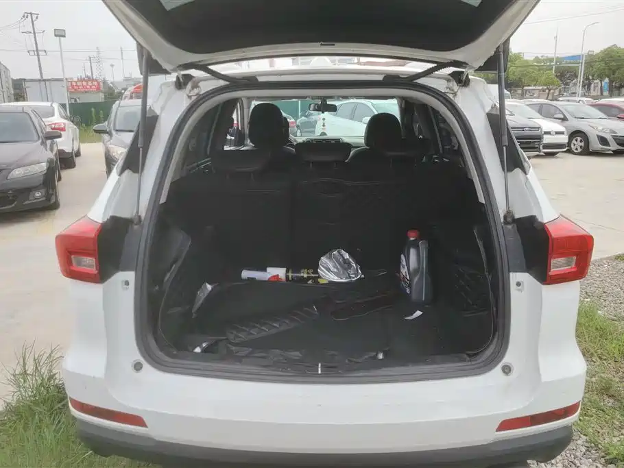 Haval M6 1.5 T Auto 2 WD Elite