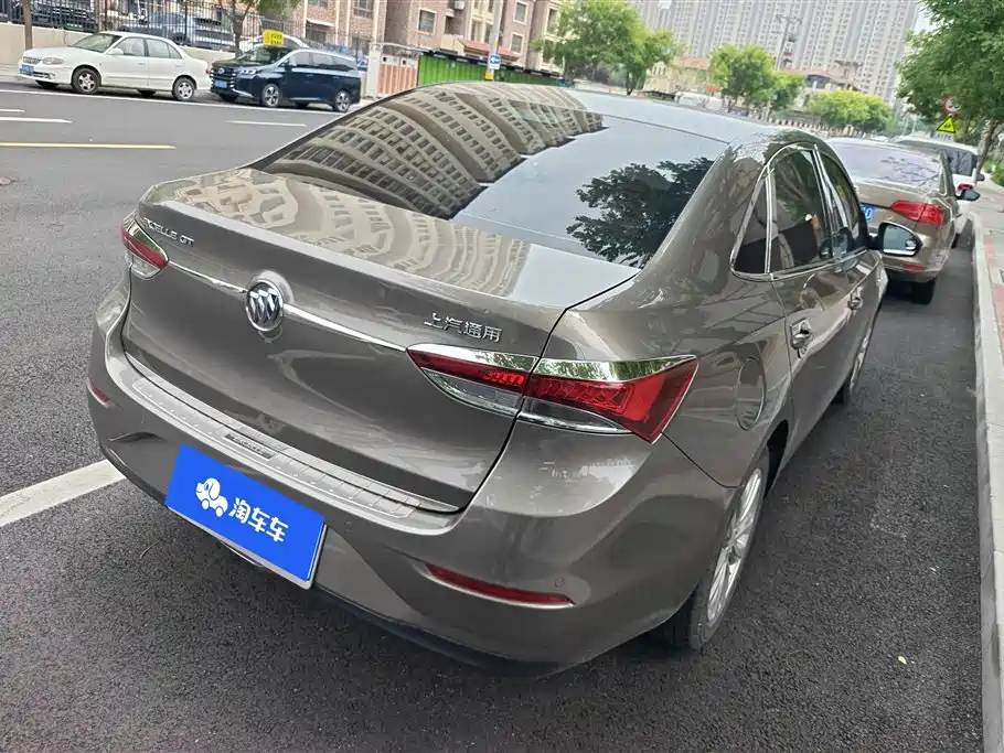 Excelle GT Facelift Exemplary 1.5 L Auto Elite