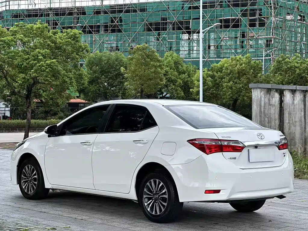 Corolla 1.2 T S-CVT GL Smart Enjoyment