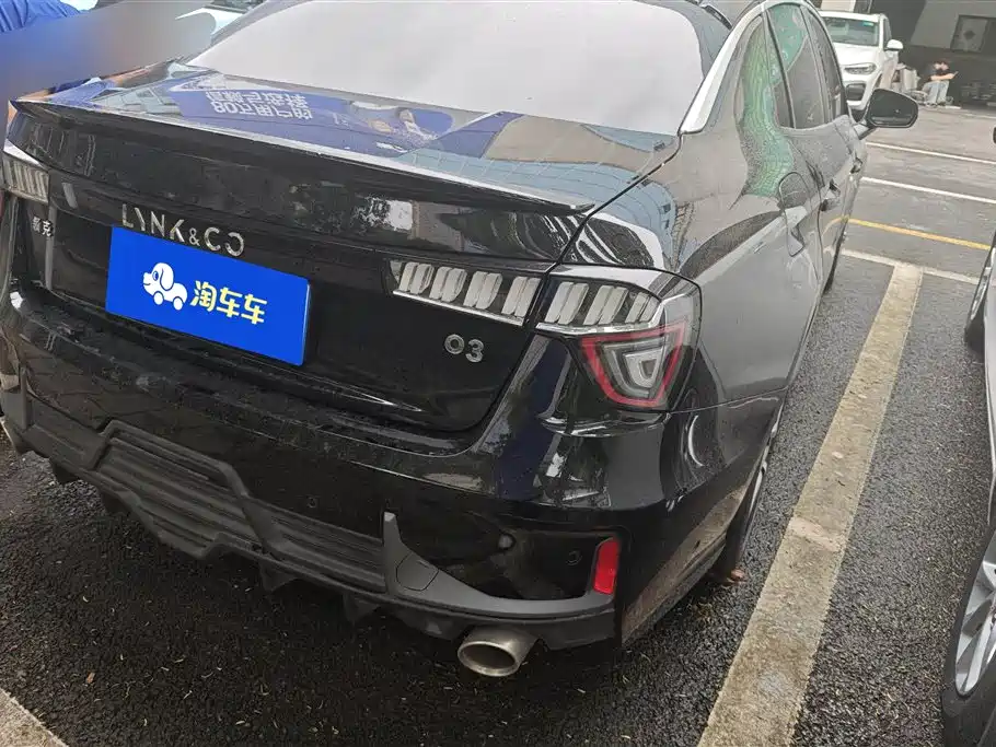 Lynk & Co 03 2.0 TD DCT Power Pro