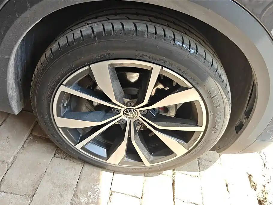 Talagon 530 TSI 4 WD Flagship Victory Realm Pro 6-seat