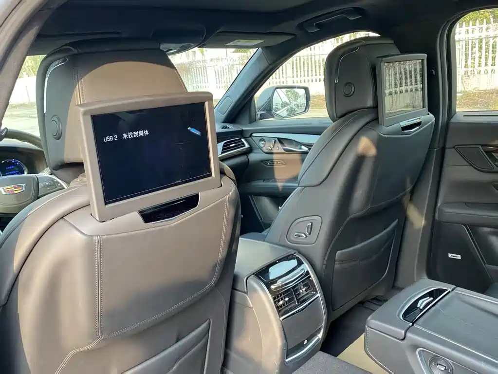 Cadillac CT6 28 T Platinum