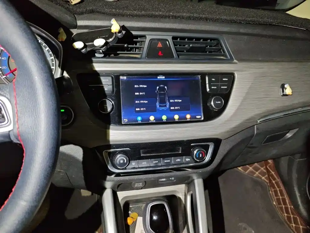 Vision X3 1.5 L Auto Elite