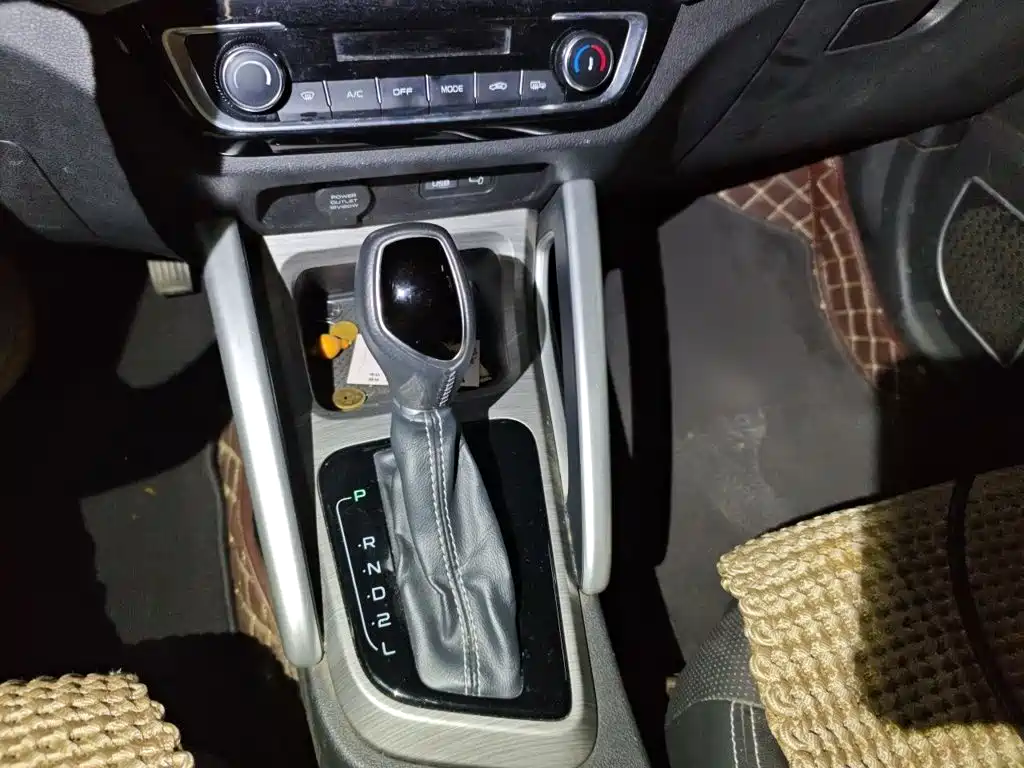 Vision X3 1.5 L Auto Elite