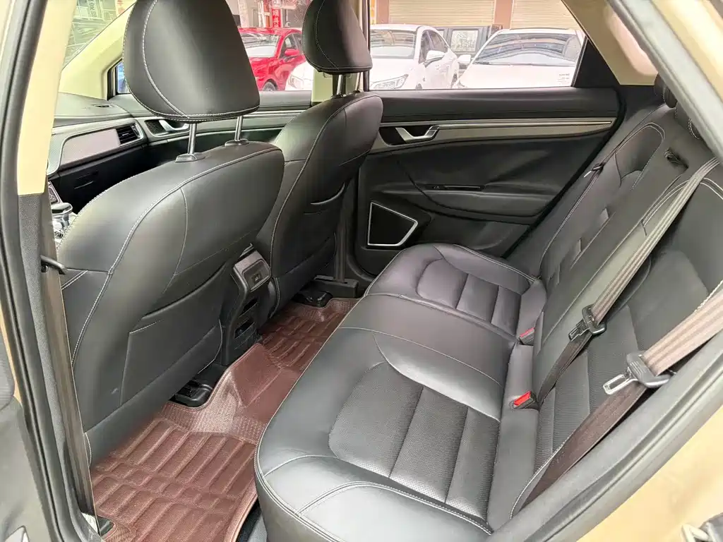 Emgrand GS Sport 1.3 T Auto Leading Style