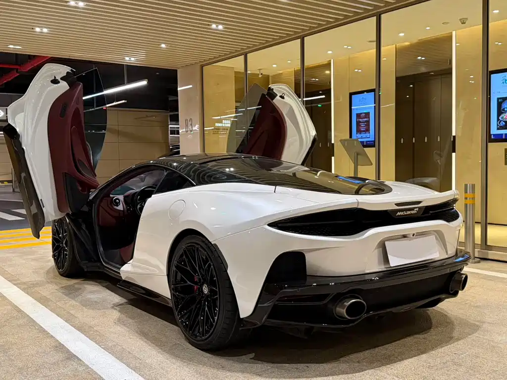 McLaren GT 4.0 T Standard