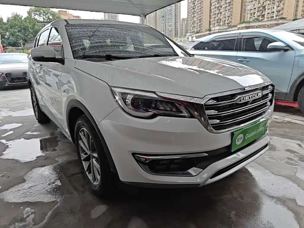 Jetour X70 1.5 T DCT