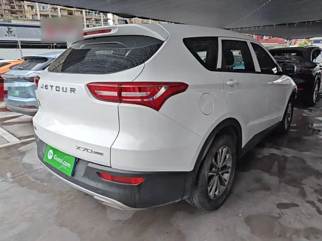Jetour X70 1.5 T DCT