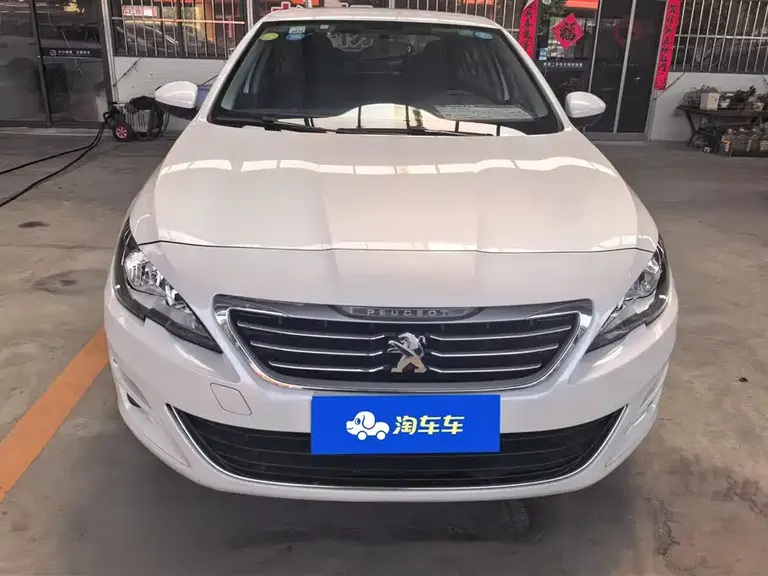 Peugeot 408 1.6 T Auto Luxury