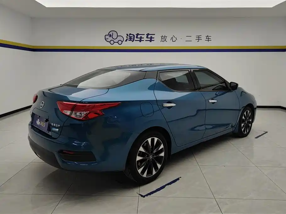 Lannia 1.6 L CVT Connected Smart Cool CN-V