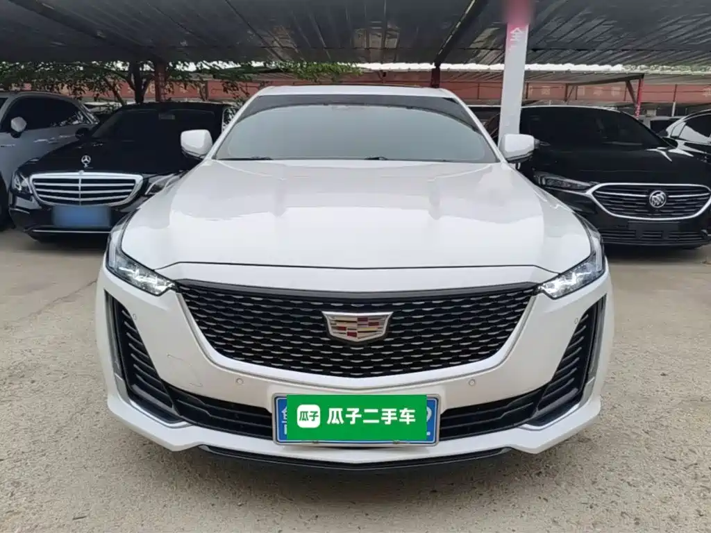 Cadillac CT5 28 T Luxury (Standard)