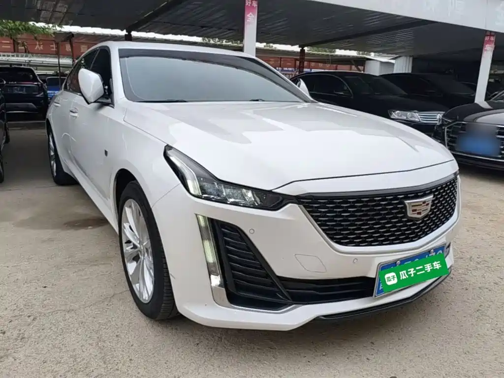 Cadillac CT5 28 T Luxury (Standard)