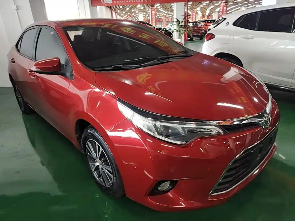 Levin 1.6 G CVT Elite
