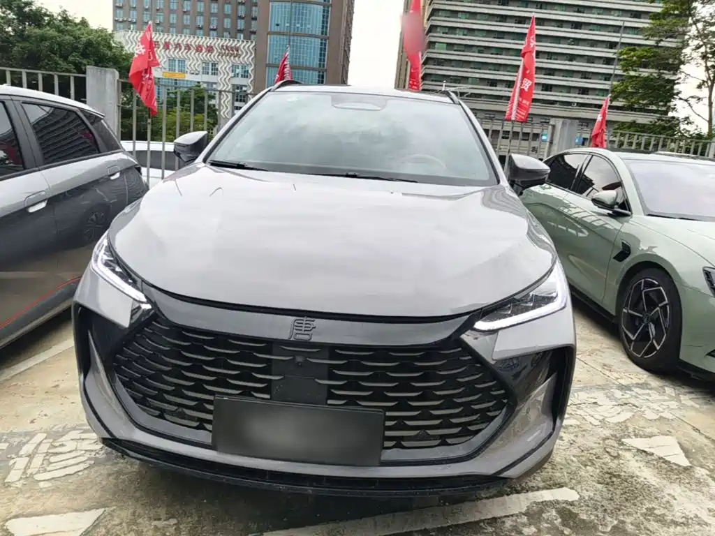 Tang NEV Smart Drive DM-i 175 KM Honored
