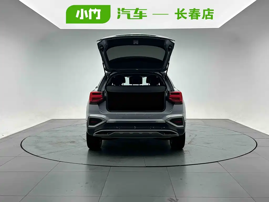Audi Q2 L 35 TFSI Progressive Elegant
