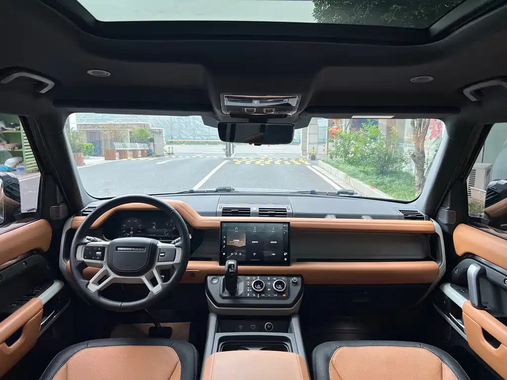 Land Rover Defender 110 3.0 T P400 X-DYNAMIC HSE