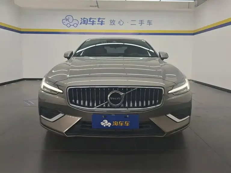 Volvo S60 T4 Smart Ease Luxury