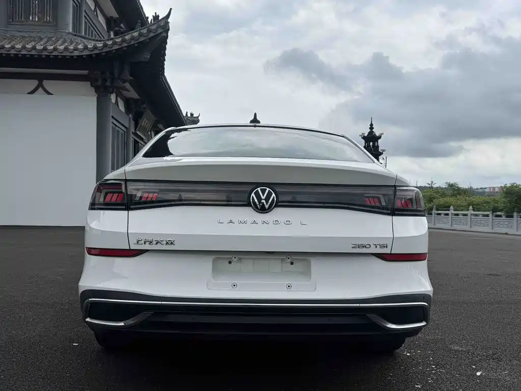 Lamando Lamando L 280 TSI DSG Spicy Cool