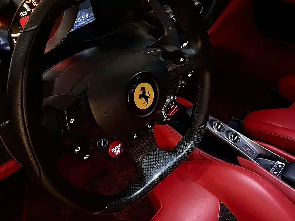 Ferrari F8 Tributo 3.9 T V8