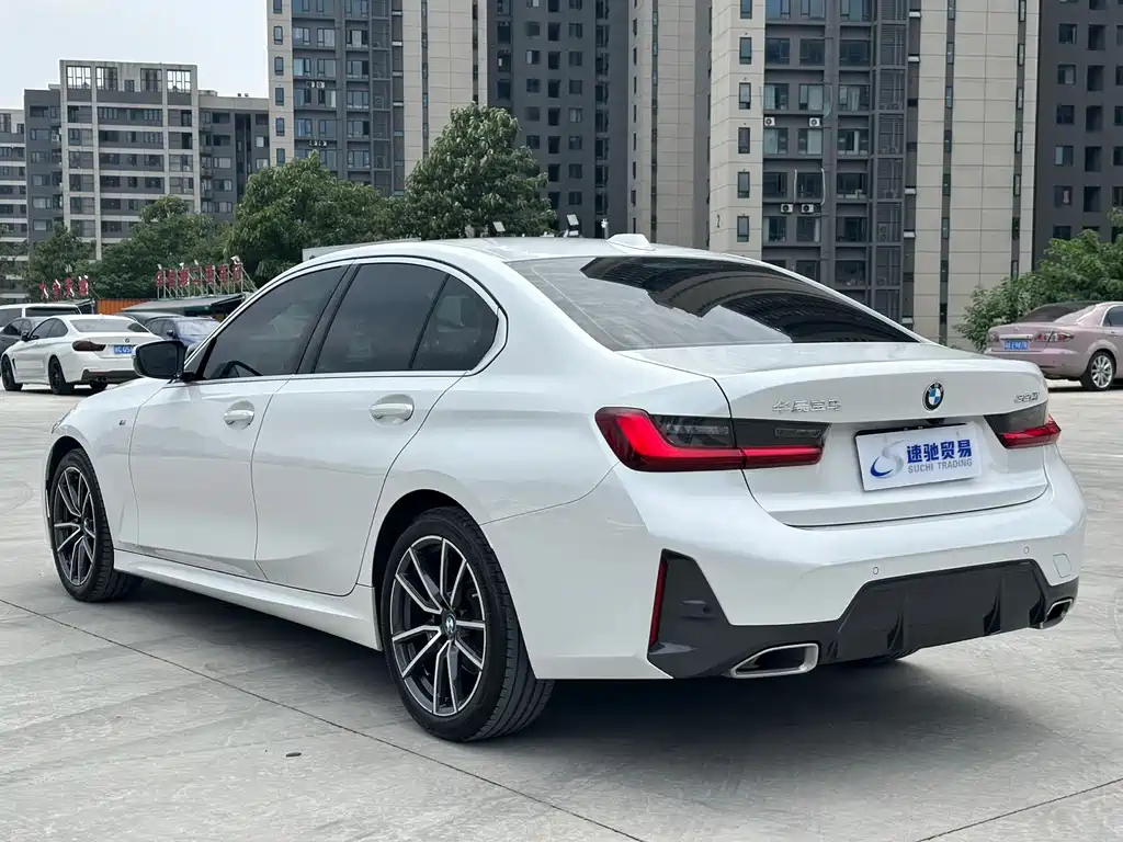 BMW 3 Series 320 i M Sport Package
