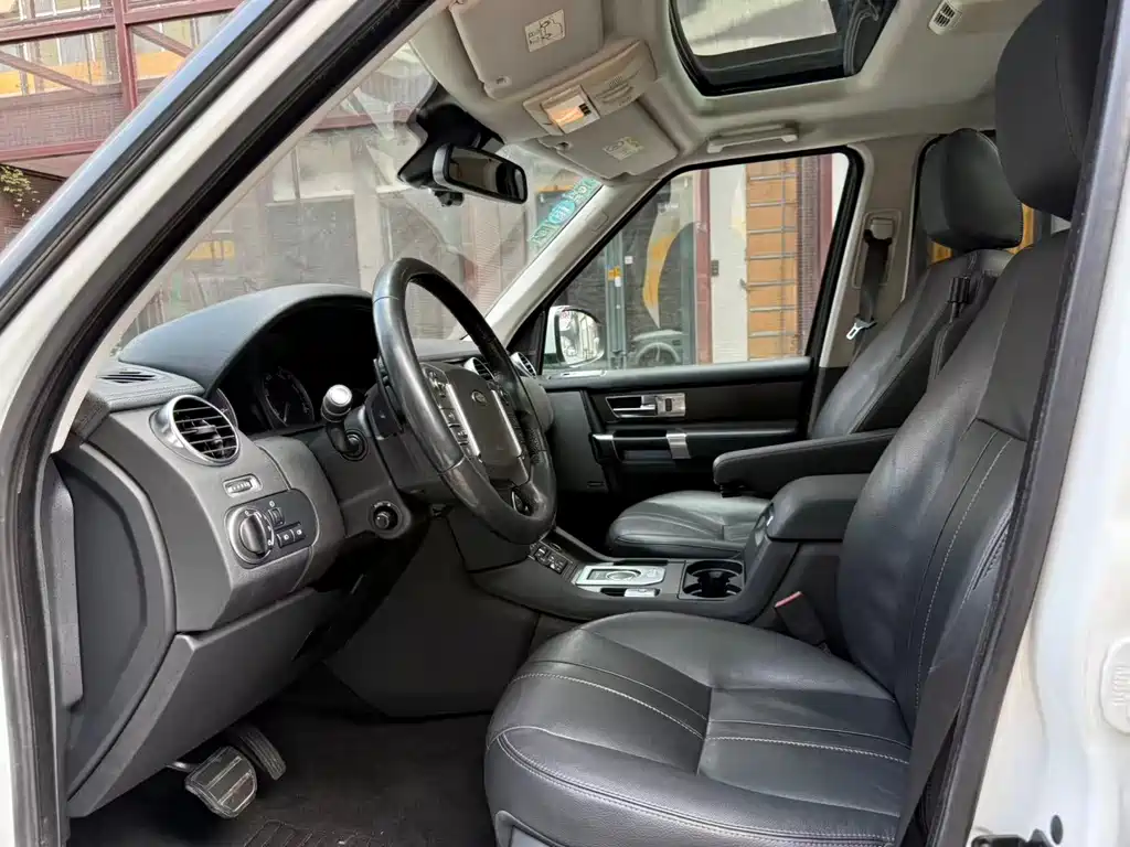 Discovery 3.0 SDV6 HSE Diesel