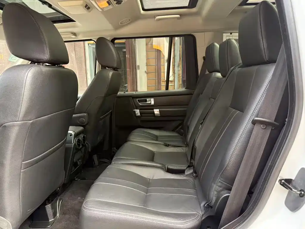 Discovery 3.0 SDV6 HSE Diesel