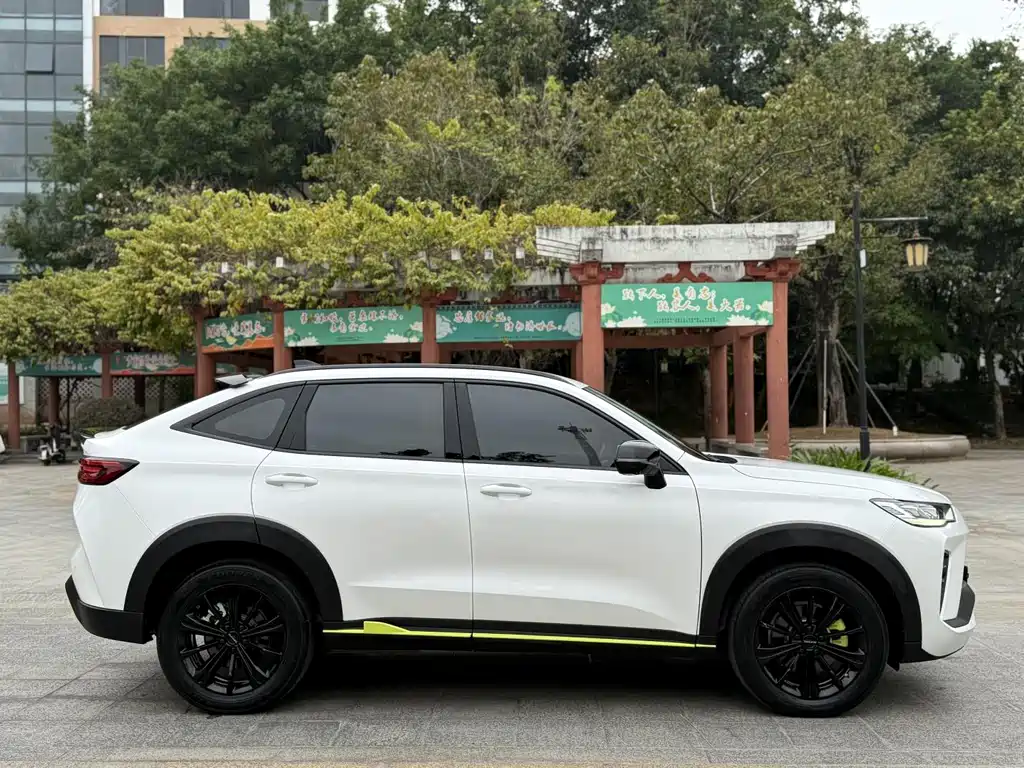 Haval H6 S 哈弗H6 S 2022款 2.0 T 两驱悦跑版