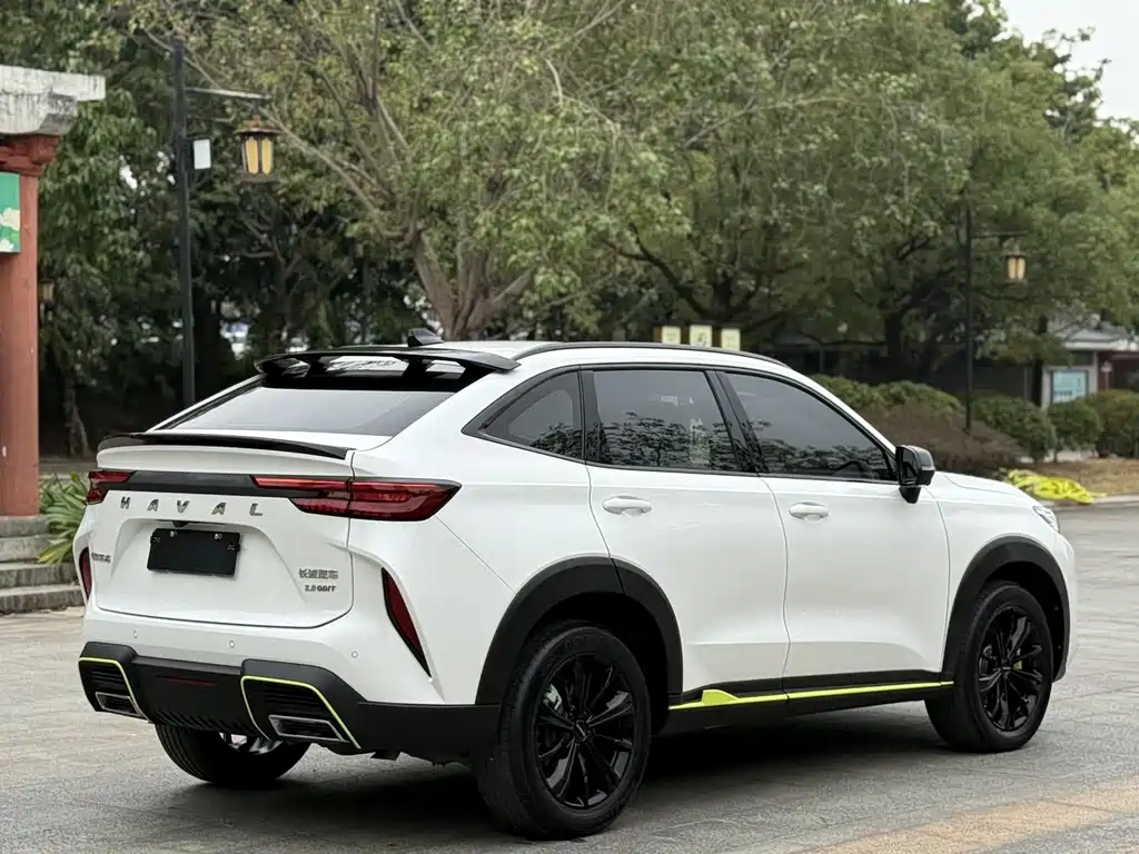 Haval H6 S 哈弗H6 S 2022款 2.0 T 两驱悦跑版