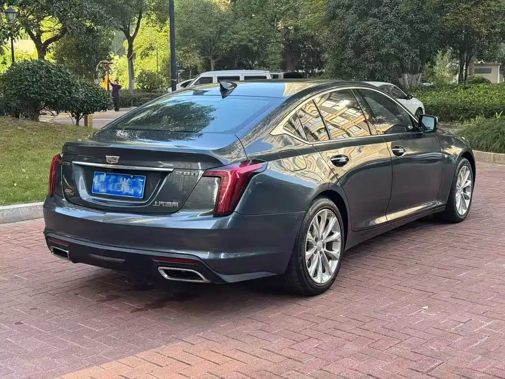 Cadillac CT5 28 T Luxury