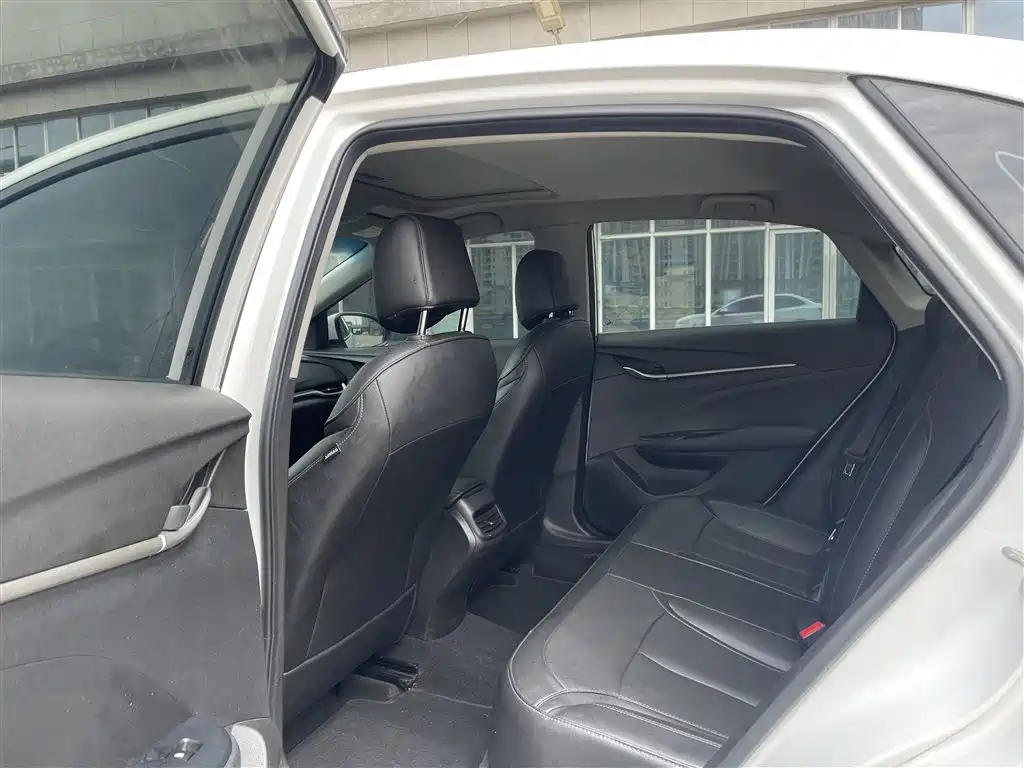 Excelle GT Facelift Exemplary 1.5 L Auto Elite