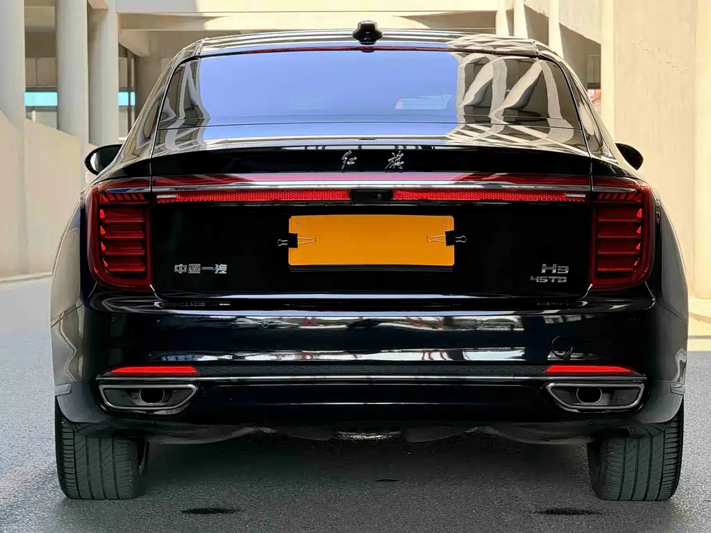 Hongqi H9 2.0 T Connected Flagship Enjoyment