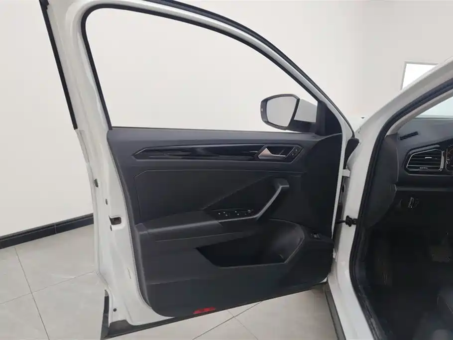 T-ROC 280 TSI DSG 2 WD Comfort