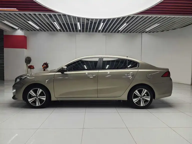 Kia Kaishen 1.8 L Auto GLS