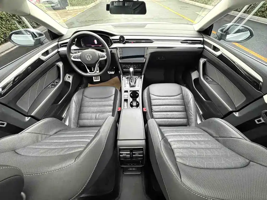 VW CC Shooting Brake 380 TSI Heart Hunter