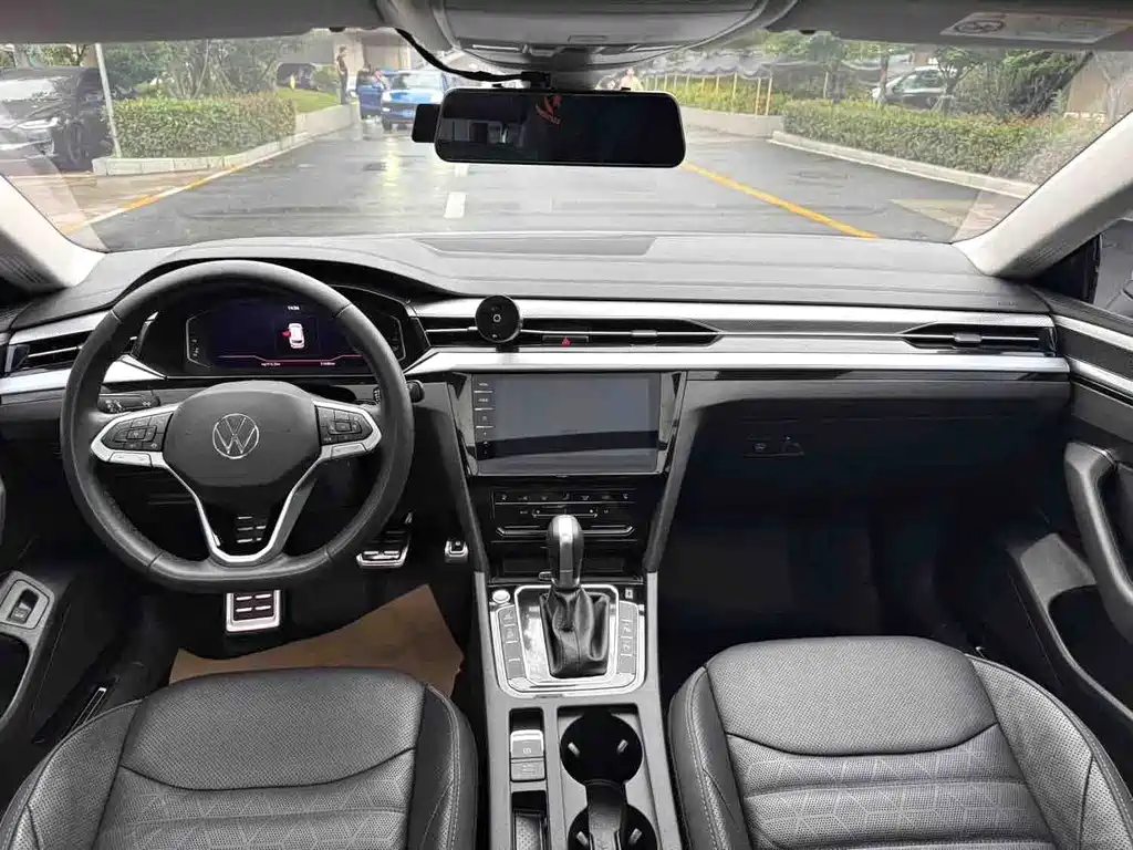 VW CC Shooting Brake 380 TSI Heart Hunter
