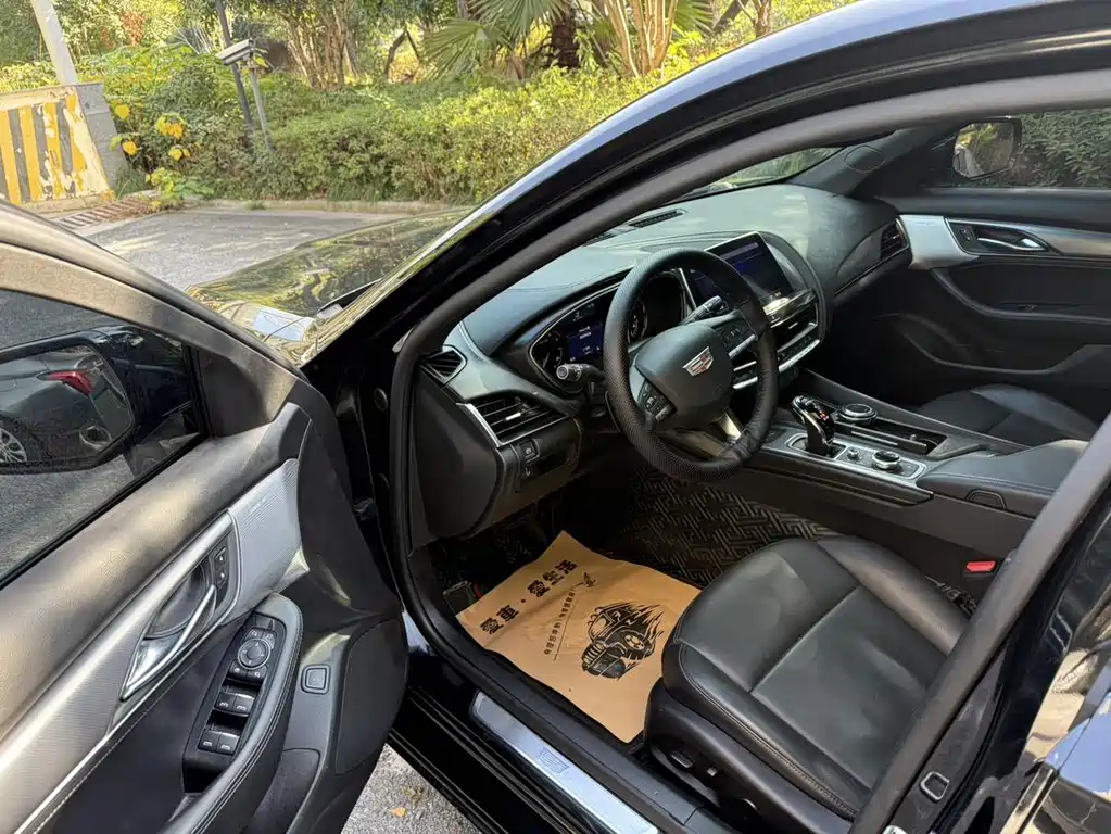 Cadillac CT5 Facelift 28 T Luxury