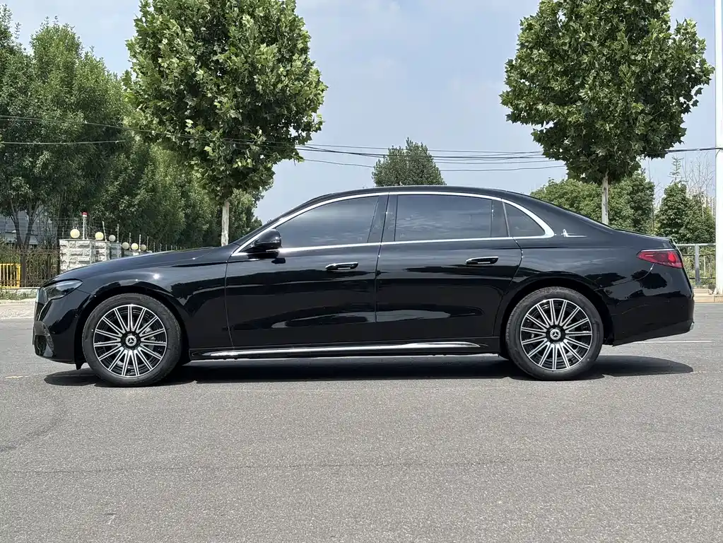 Mercedes-Benz E-Class E 300 L Luxury