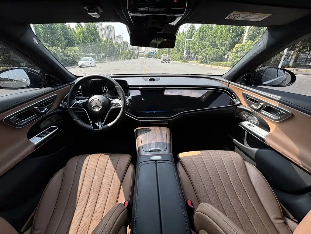 Mercedes-Benz E-Class E 300 L Luxury
