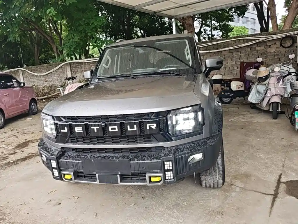 Jetour Traveller 2.0 T 4 WD Cross PRO+