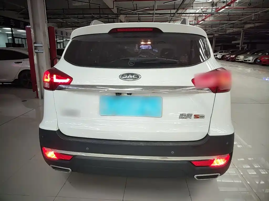 Refine S3 1.6 L CVT Luxury Smart